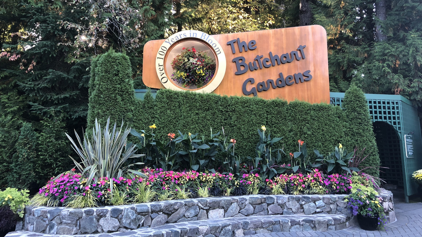 The Butchart Gardens Sign